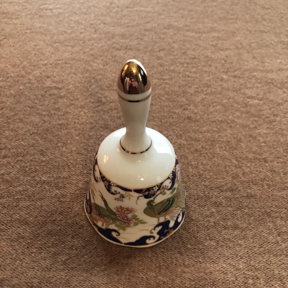 Asian Bell-Vintage porcelain floral and peacocks!!